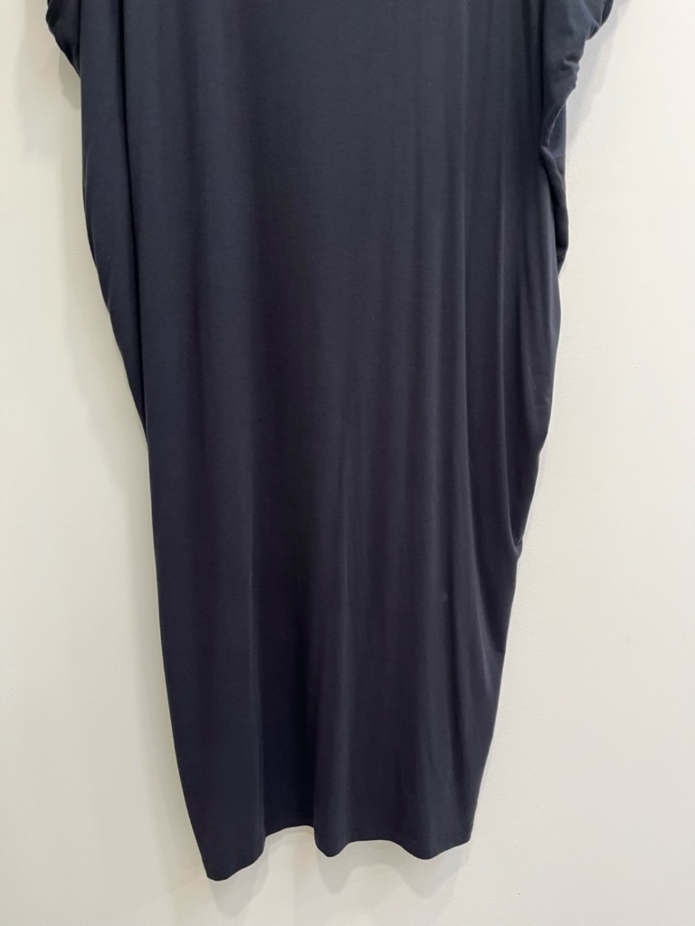 Barefoot Dreams Luxe Milk Jersey Caftan Dress Black Nightgown Oversized One Size - Picture 6 of 13